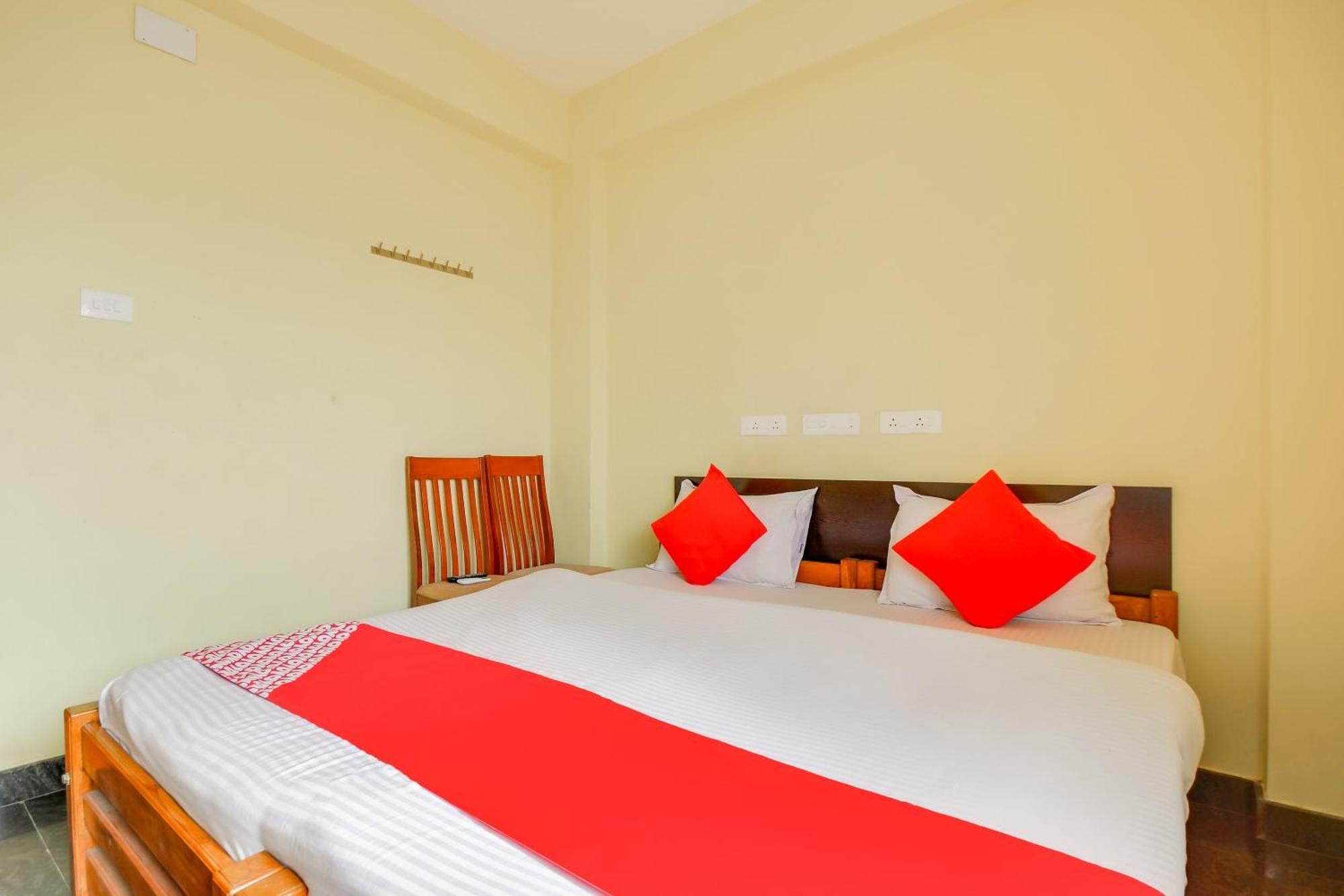 Hotel O St Residency Mudukarai Buitenkant foto