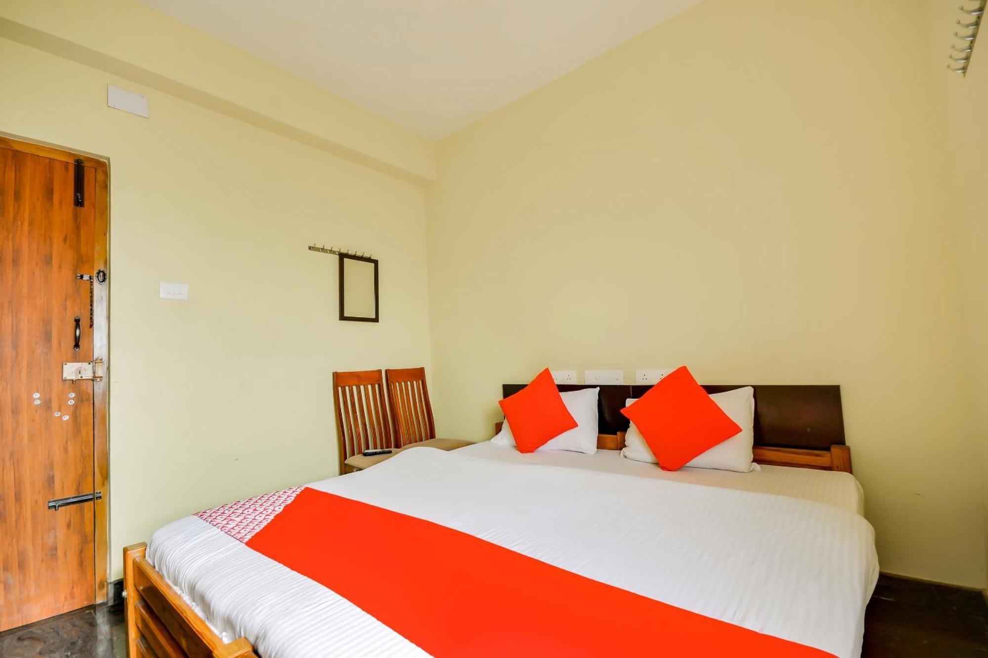 Hotel O St Residency Mudukarai Buitenkant foto